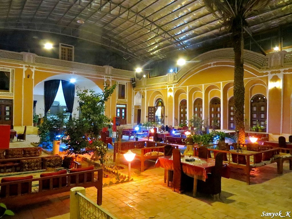2853 Yazd Adib Al Mamalek traditional hotel Йезд Отель Адиб аль Мамалек