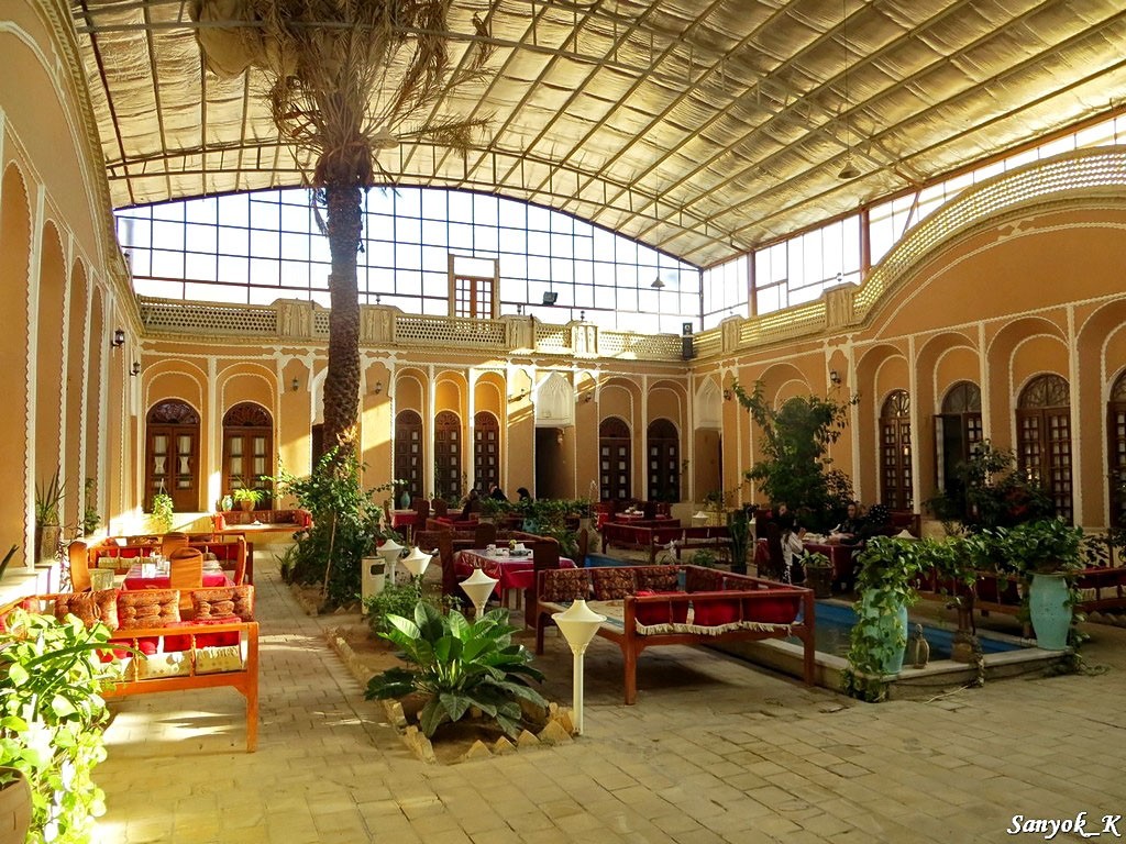 2854 Yazd Adib Al Mamalek traditional hotel Йезд Отель Адиб аль Мамалек