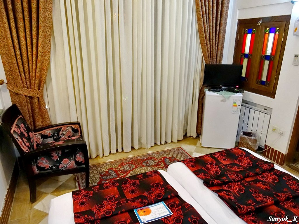 9988 Yazd Lab e Khandagh traditional hotel Йезд Отель Лаб е Хандаг
