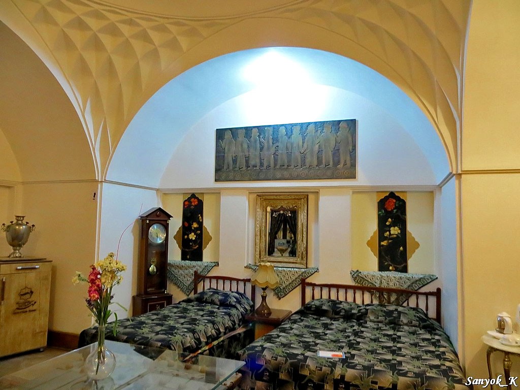 7899 Yazd Mehr traditional hotel Йезд Отель Мехр
