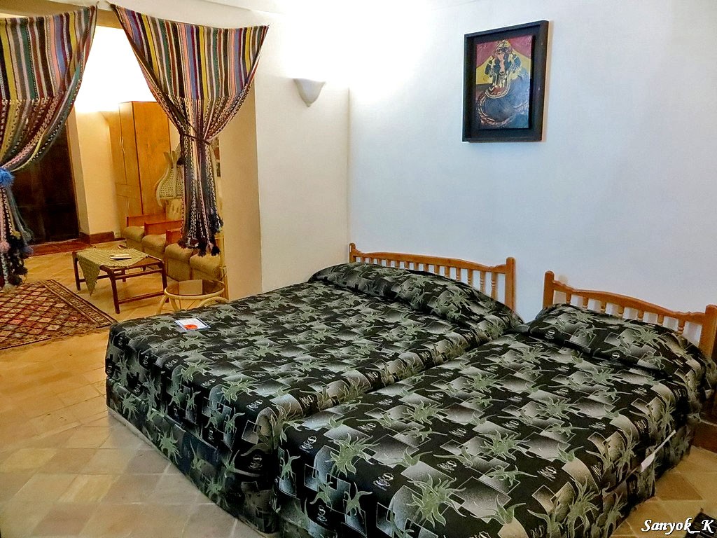 7910 Yazd Mehr traditional hotel Йезд Отель Мехр
