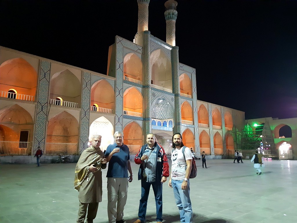 007 Тур в Иран Yazd Amir Chakhmaq Complex