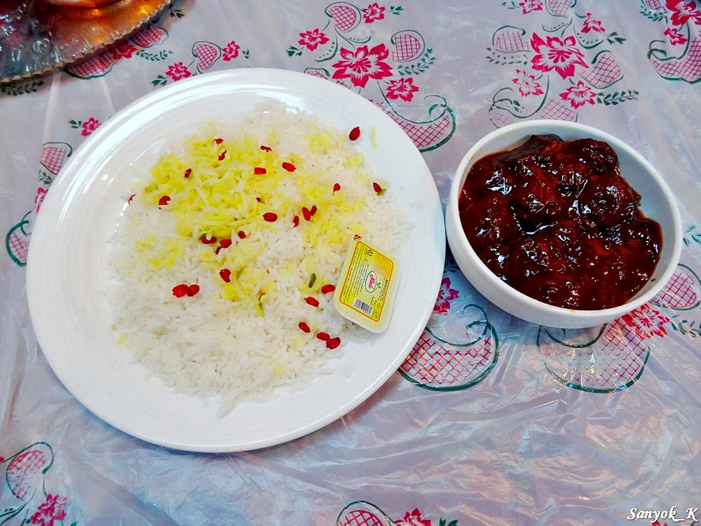 3132 Isfahan Bastani restaurant iranian food khoresht alu Исфахан Ресторан Бастани иранская еда хорешт алю