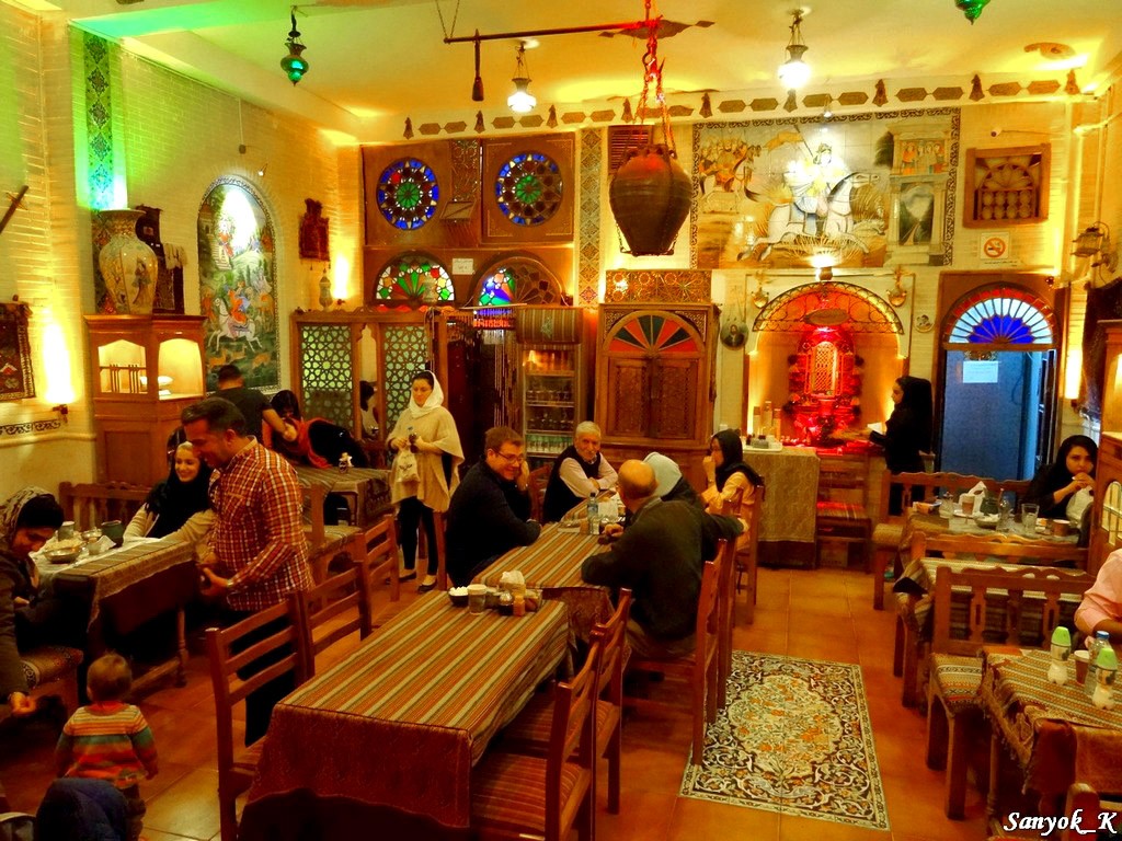 2673 Shiraz Saray e Mehr chaykhaneh restaurant Шираз Чайхана Ресторан Сарай йе Мехр
