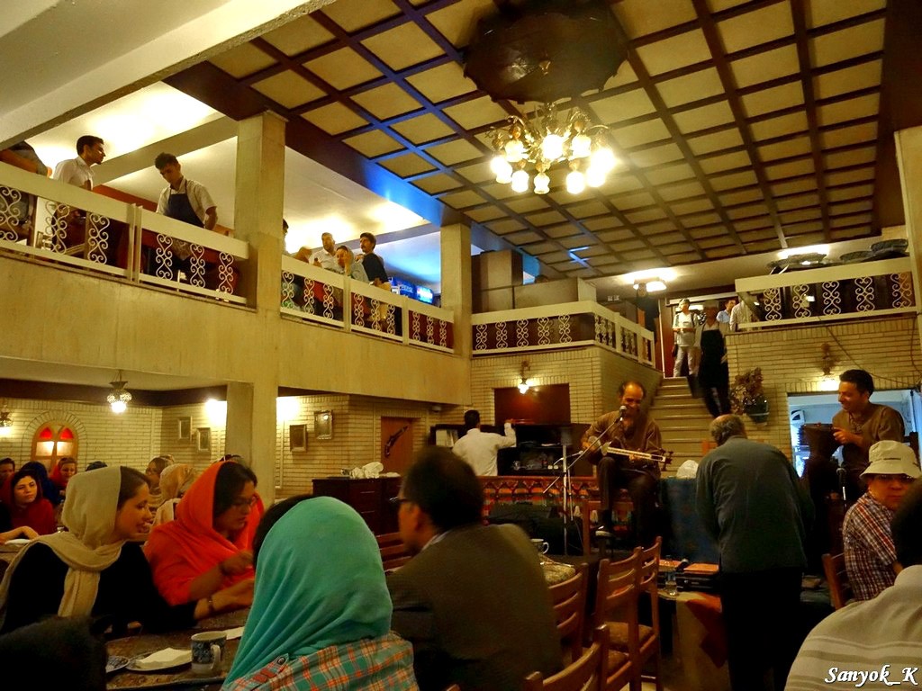 1622 Shiraz Sharzeh restaurant Шираз Ресторан Шарзе