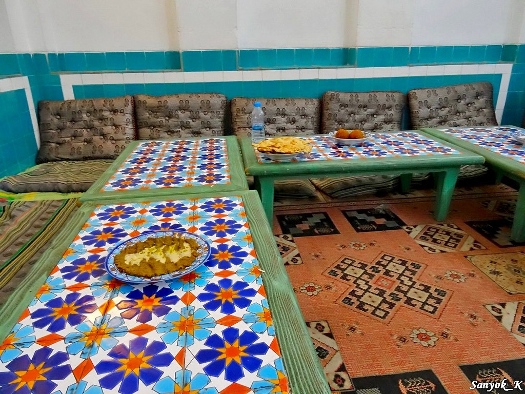 9554 Yazd Hamam e Khan Traditional restaurant kufteh kashk o bademjan Йезд Ресторан Хаммам Хан иранская еда