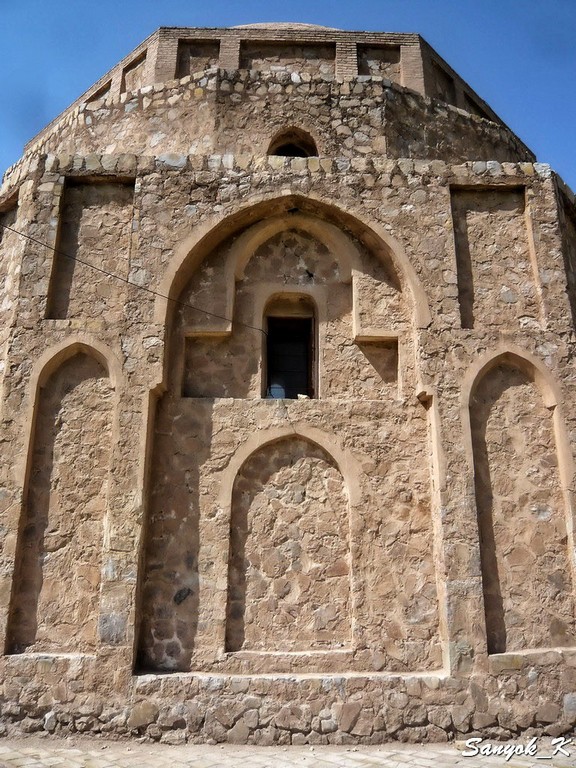 0759 Kerman Gonbade e Jabaliye Керман Музей надгробных камней
