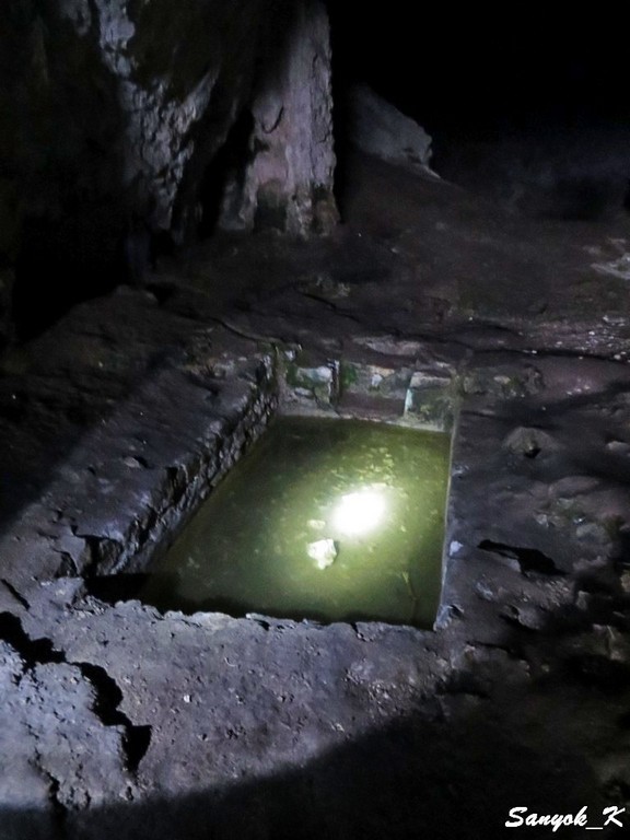 1565 Kazeroon Shapur cave Казерун Пещера Шапура