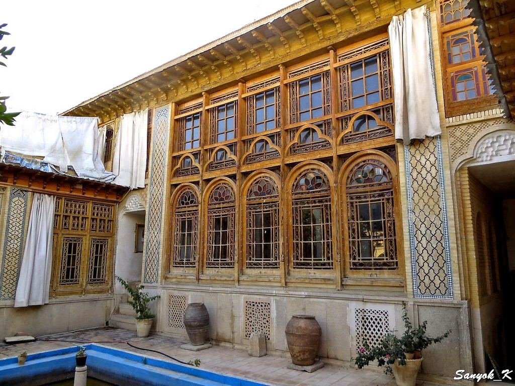 1806 Shiraz Forough ol Molk House Meshkinfam Шираз Дом Форуг ол Молк