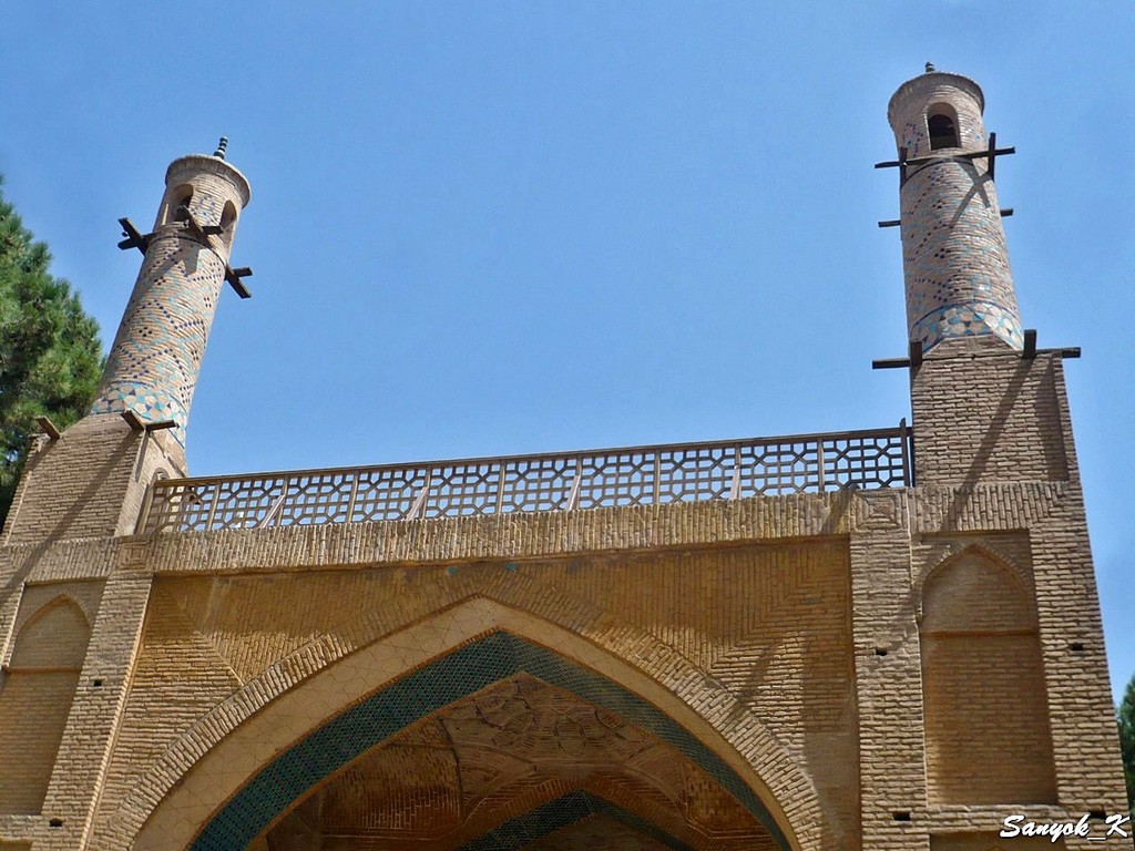 8239 Isfahan Monar Jomban Shaking Minarets Исфахан Качающиеся минареты